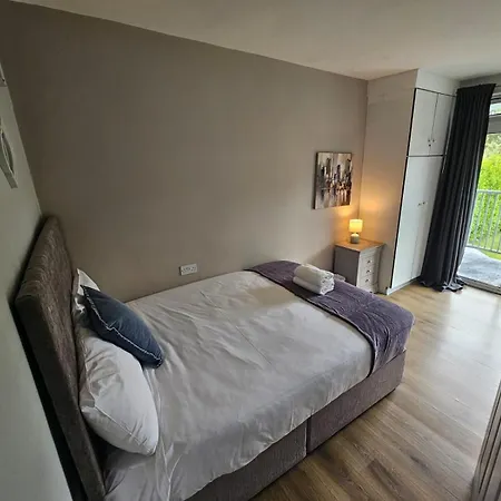 5 Newcastle Court Apartamento